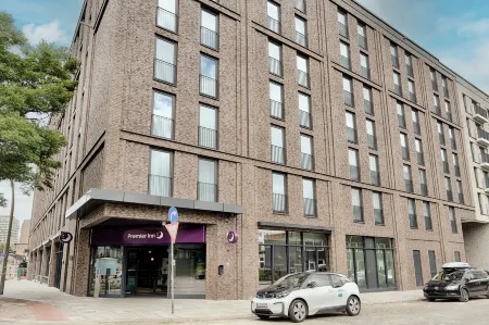 Premier Inn Hamburg City Klostertor Отели рядом с достопримечательностью «Chinesisches Teehaus»