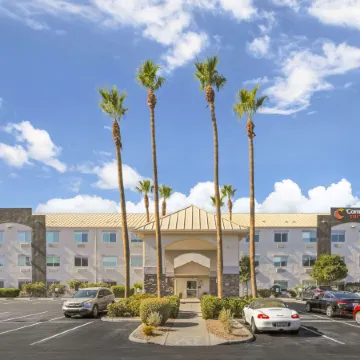 Comfort Suites at Tucson Mall