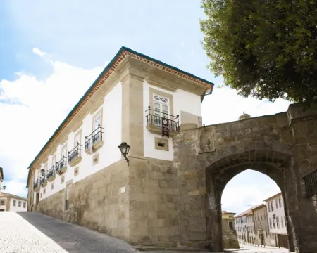 Montebelo Palácio Dos Melos Viseu Historic Hotel Hotels in Viseu