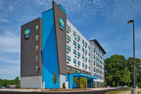 Tru by Hilton Mooresville Отели рядом с достопримечательностью «Trump National Golf Club Charlotte»
