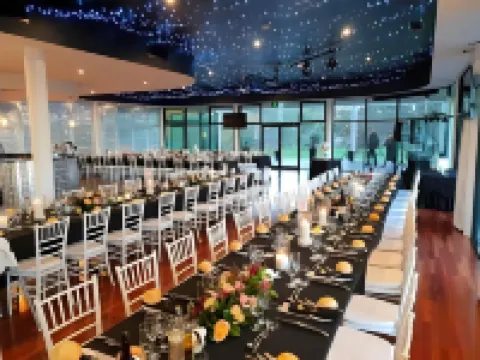 Sfera's Park Suites & Convention Centre Hotels in Adelaide