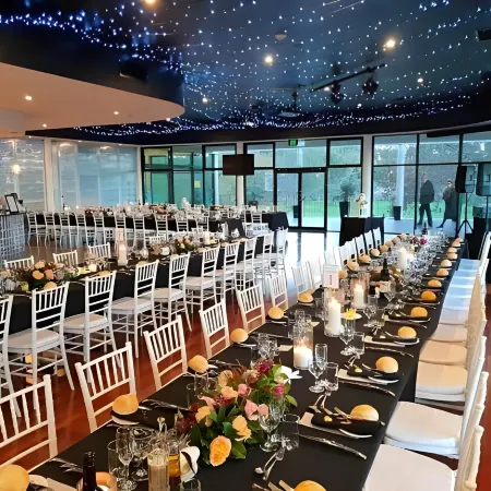 Sfera's Park Suites & Convention Centre