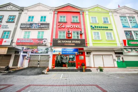 De Hotel Отели в г. Hilir Perak