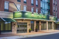 Hampton Inn & Suites Little Rock-Downtown Отели в г. Литл-Рок