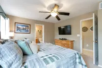 Modern Cabin Vibe, With great back yard to relax in. New furnishings and hot tub