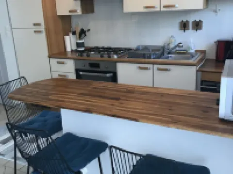 Cosy semi-detached house, terrace 800m from the swimming pool Hotels in Lanton