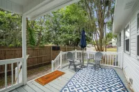 Cozy Downtown Boho Retreat - Sleeps 10! - Bintang 3