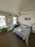 Carolina Hooked:Oceanside home w/pool, hot tub, tiki bar, fire pit & more! - Balkon