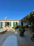 house / villa - 4 rooms - 6 persons Hôtels à proximité de : The Lighthouse of L'ile de Re