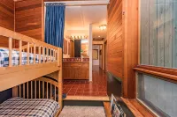 Private Waterfront Spa Retreat + Movie Theater