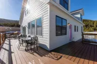 House on Pond in Idaho Springs with Hot Tub - New Construction Custom Built! - 3-Star