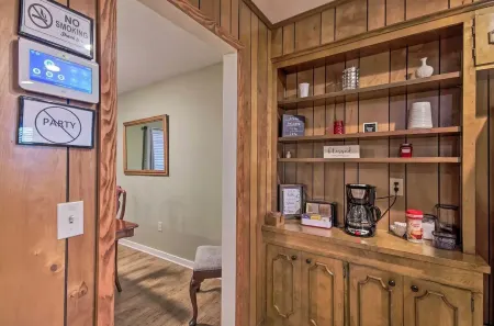 Peaceful Home, Colleges-Hospitals-Shops Close, Corporate Bookings Welcome