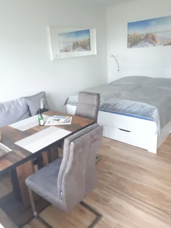 Fördetraum,1. Reihe, 20 m zum Strand, Meerblick, Frisch Renoviert, Loggia, EG Отели в г. Лабё