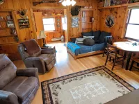Swan Lake Getaway Hotels in Itasca County