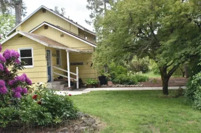 Updated Farmhouse on 5 Acres Near Salem Oregon