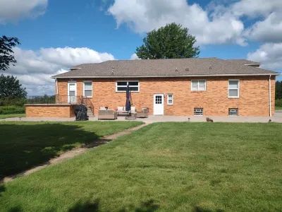 32Min from Buf Canalside! Family-Sized Home with Game Room & Firepit. Langford Steam and Mechanical Exhibit 주변 호텔