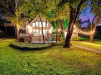 Quiet lakefront cottage a perfect oasis for relaxing with family and friends Payne Springs住宿飯店