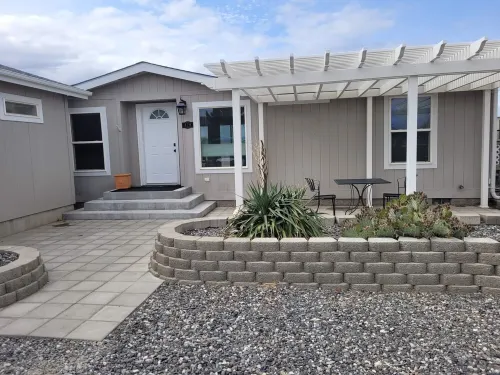 6th Hole Loop in Desert Aire