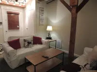 Best Location! Renovated center village Okemo 2 BR - free shuttle outside door!