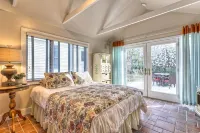 Butterfly Cottage - Unique Cottage located in Historic Downtown Saugatuck - 3성급