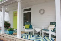 Charming-completely renovated-private-cozy and sparkling clean.  1 bedrm 1 bath.