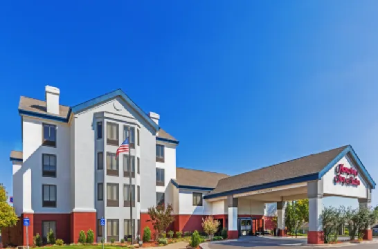 Hampton Inn & Suites Tulsa-Woodland Hills at 71st & Memorial Hotel di 