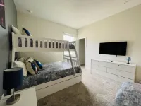 LUXURY RESORT & GOLF CONDO MIN CLOSE TO DISNEY