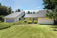 Theater, playground, gameroom, arcade, large dining room, 20mi to PDX, 3bd/2ba 배틀그라운드 커뮤니티 도서관 주변 호텔