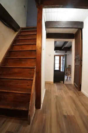 Stunning Mas with swimming pool "La Bergerie du Razès" Отели в г. Од