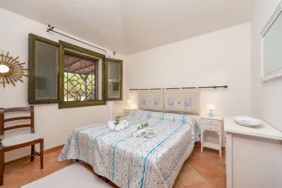 Costa Smeralda Apartment in Semi-Detached Villa with Sea View in Cannigione Alta