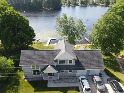 Berry Lake Lakefront