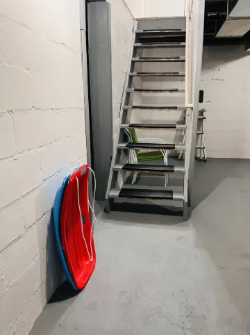 Remodeled home close to lake and walking trails