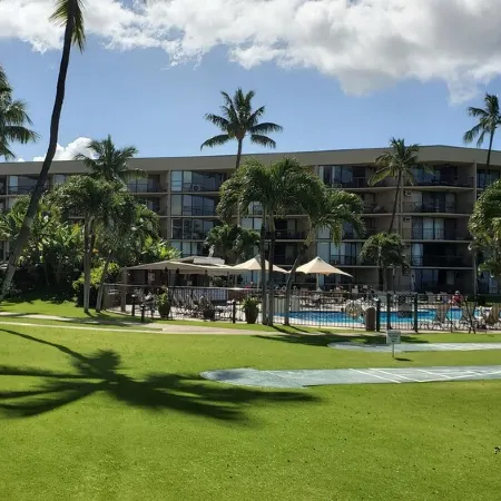 Maui Sunset B407: Ocean view 1 Bed, 2 Bath, Kihei Condo, Sleeps up to four
