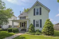 Cheerful 4 bedroom close to historical/sport sites AMC Independence Commons 20 주변 호텔