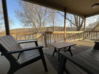 Spring River Waterfront Cabin - Walking Distance to Downtown Hardy & Loberg Park