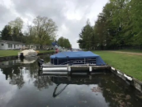 Upnorth with a dockslip