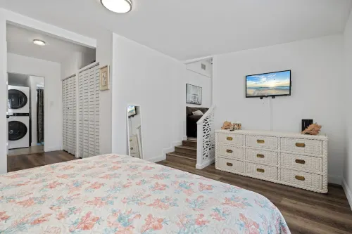 Cozy Cottage in south Sarasota Florida, Close to Beaches!