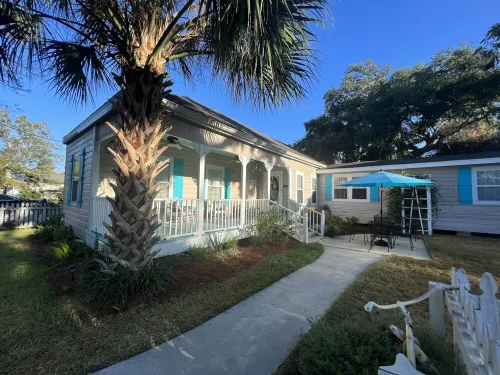 Historic 1890's House in Old Town BSL.  Walking Distance to BSL and the Beach.