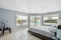 A Mountain View Retreat with pool, hot tub and more...