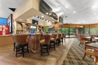 Relax and enjoy the luxury of StoneBridge Village a gated golf community.