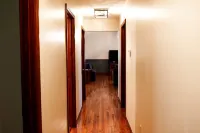 Holland Meadows minutes from The Ark Encounter. Quite countryside!