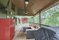 Luxury, lake front with private dock!