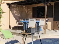 House in a gated estate 10 minutes walk from the beach