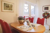 Ferienhaus Wilhelmine - Apartment sole upper floor Hotels in Krummhorn