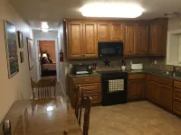 Modern Barndominium on 20 quiet acres 10 miles from Round Top Antique Fair