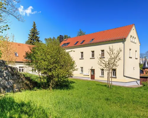 Ferienwohnung Sprejnik - Residenz am Sonnenhübel mit Aussicht und Viel Ruhe Hotels in Waltersdorf