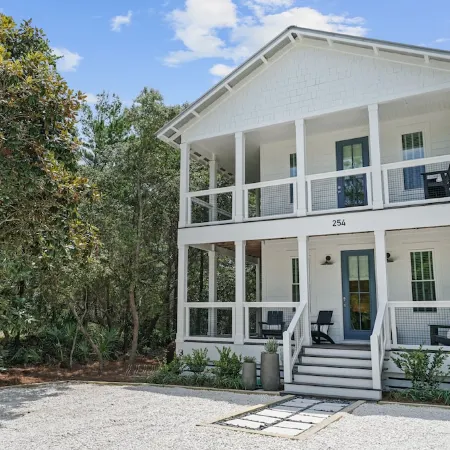 30A Blue 3Br-3BA -3 Min Walk to Public Beach-Golf Cart Option-Pool