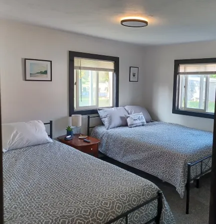 Cozy newly renovated home minutes from Sebewaing Harbor Marina to access bay.