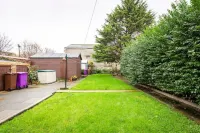 Northshore Apartments, Ardrossan. Ground Floor. Hotels near Ardrossan Castle