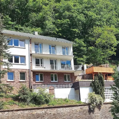 Modern und Stillvoll-kernsaniertes Haus